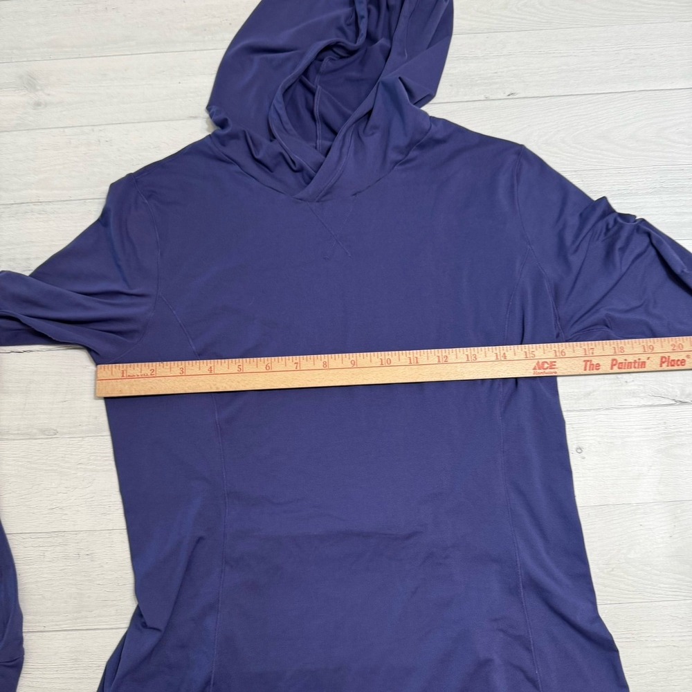 Fabletics women's purple hooded shirt‎ medium - Picture 5 of 6